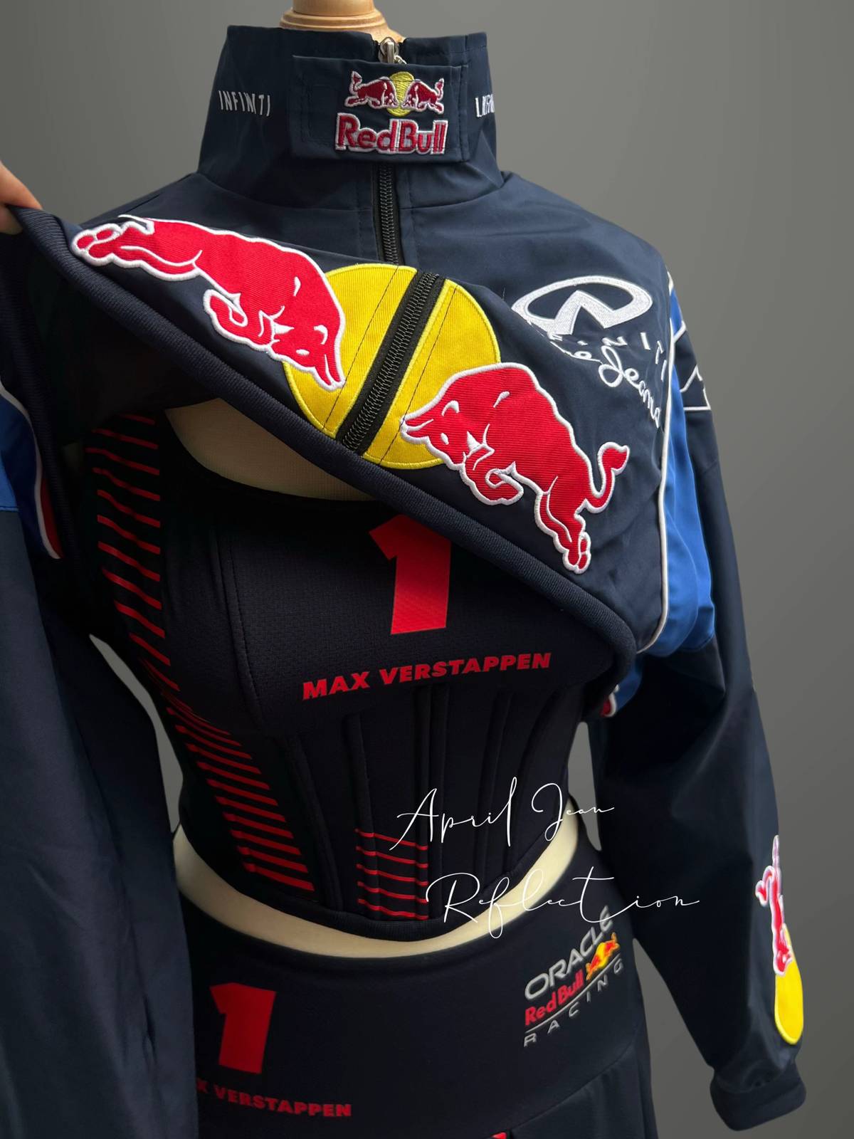 Conjunto Max Verstappen Red Bull Jaqueta + Corset + Saia