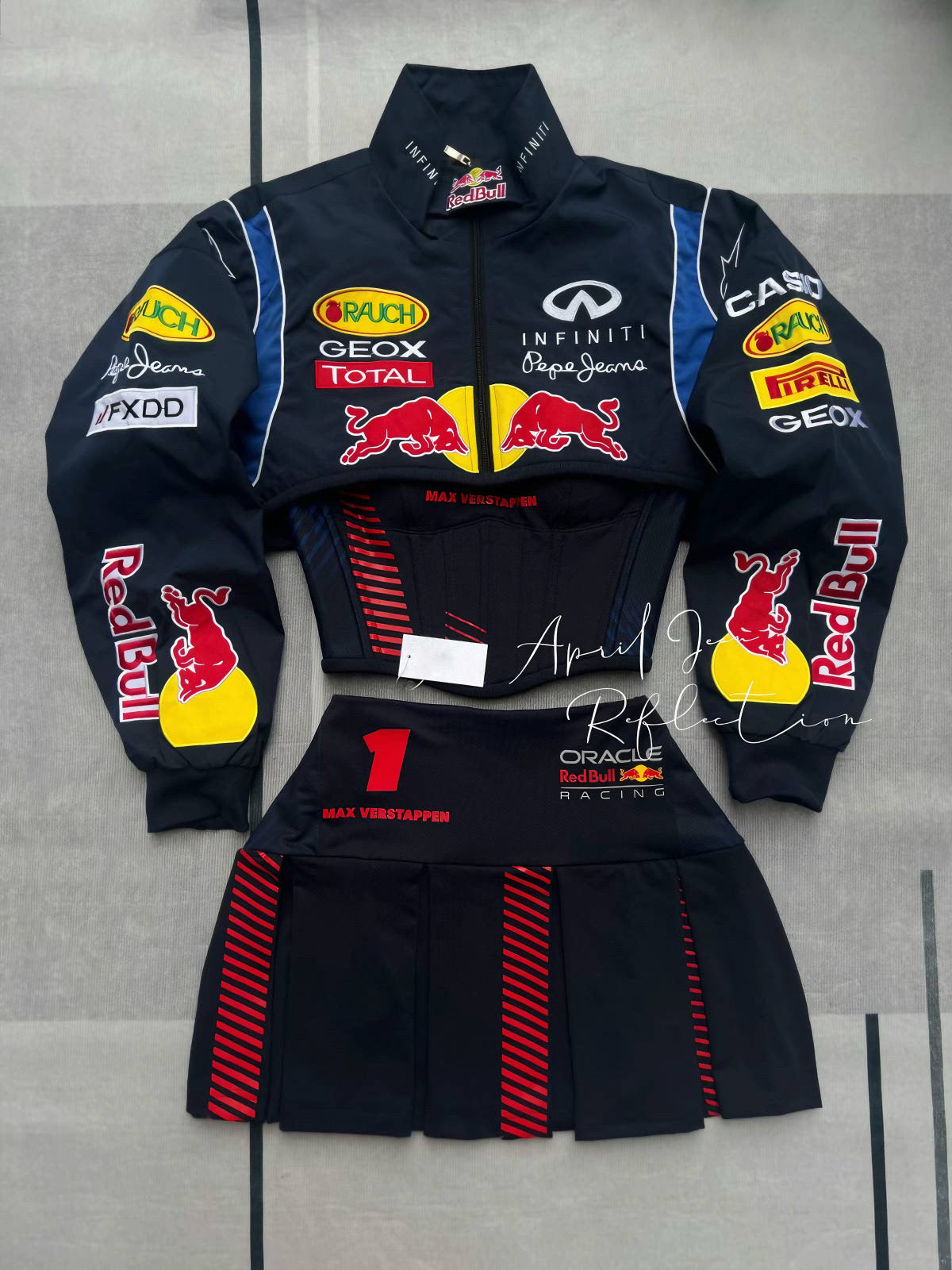 Conjunto Max Verstappen Red Bull Jaqueta + Corset + Saia