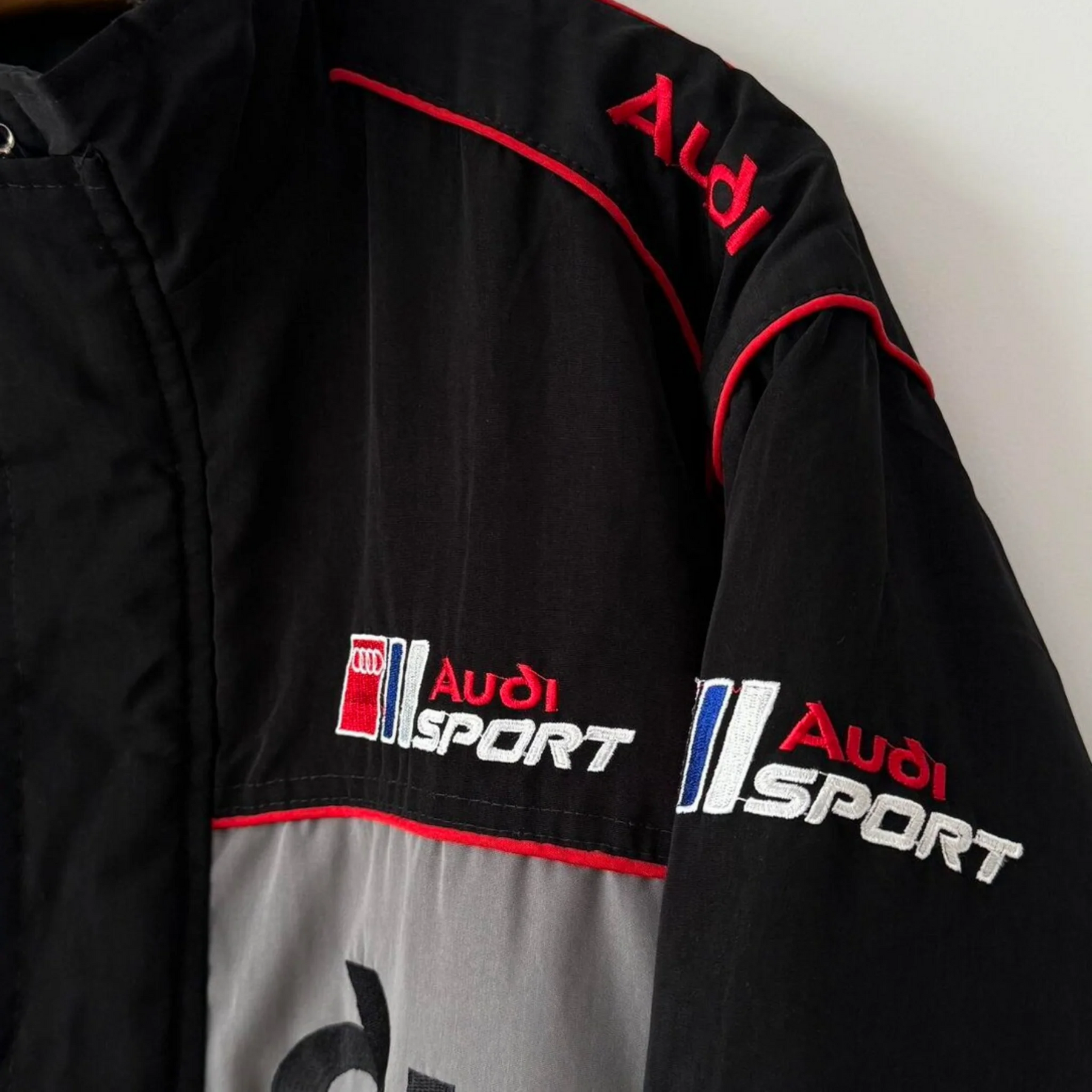 Jaqueta Audi
